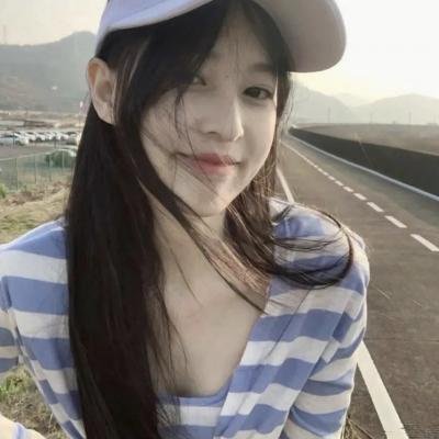 弯曲幸运草